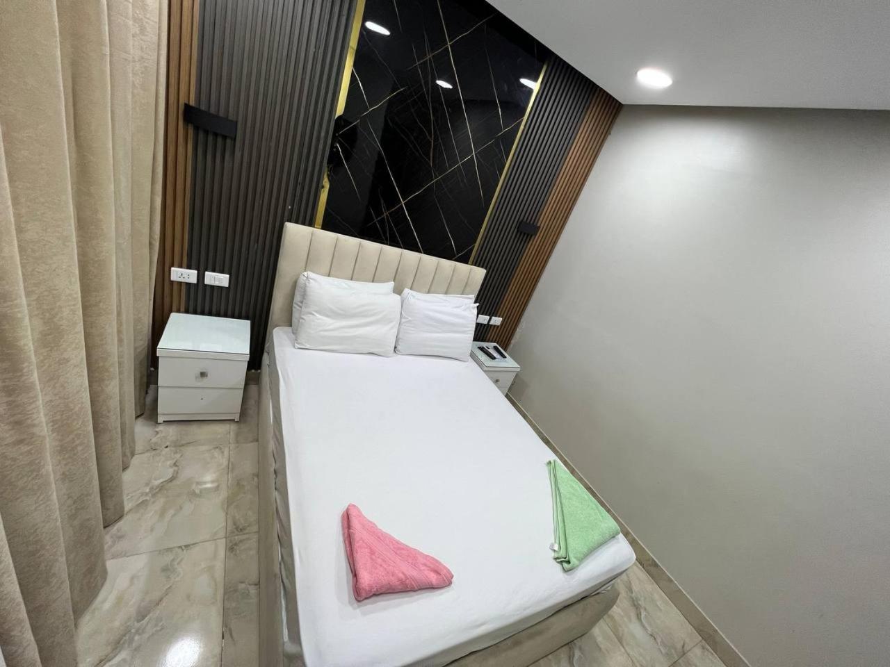 Lucky Hostel Le Caire Extérieur photo